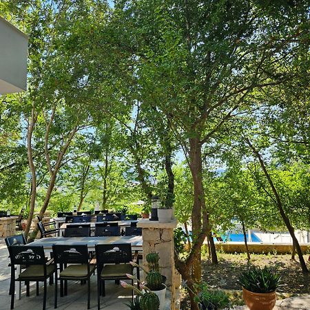 Green Hill Apartments Ούλτσιν Εξωτερικό φωτογραφία