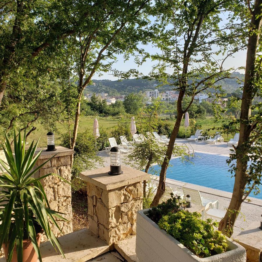 Green Hill Apartments Ούλτσιν Εξωτερικό φωτογραφία