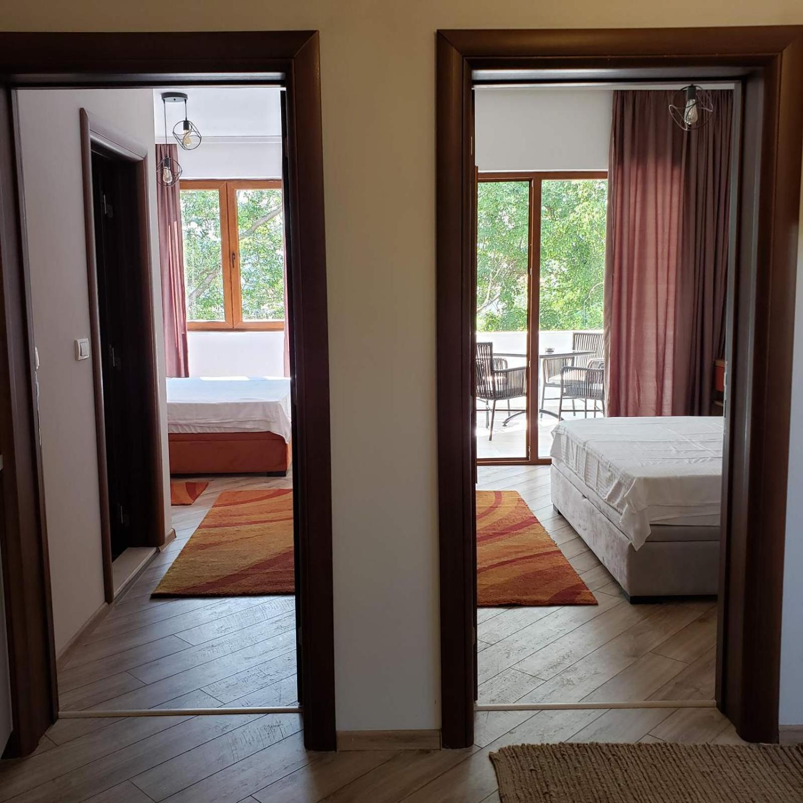Green Hill Apartments Ούλτσιν Δωμάτιο φωτογραφία