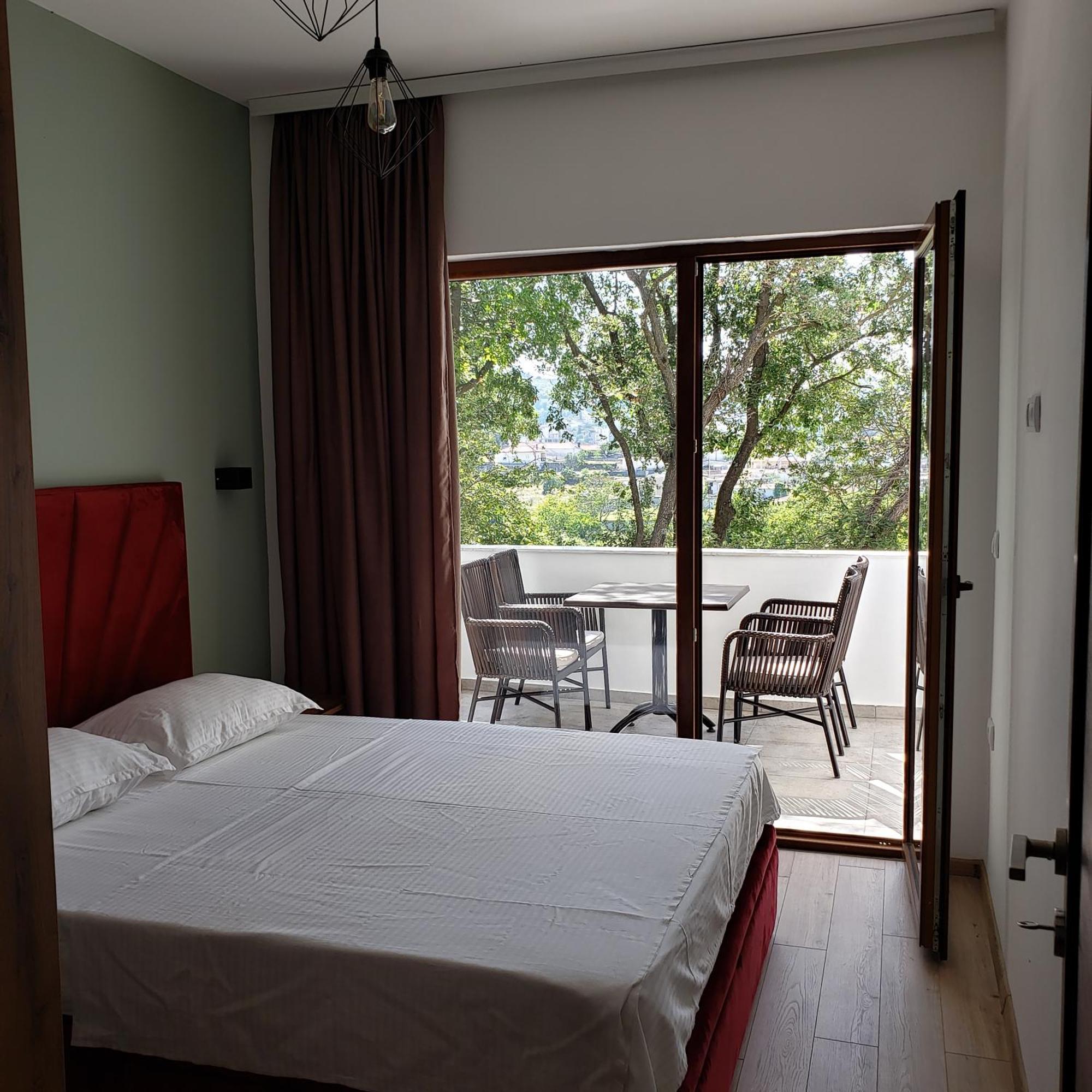 Green Hill Apartments Ούλτσιν Δωμάτιο φωτογραφία