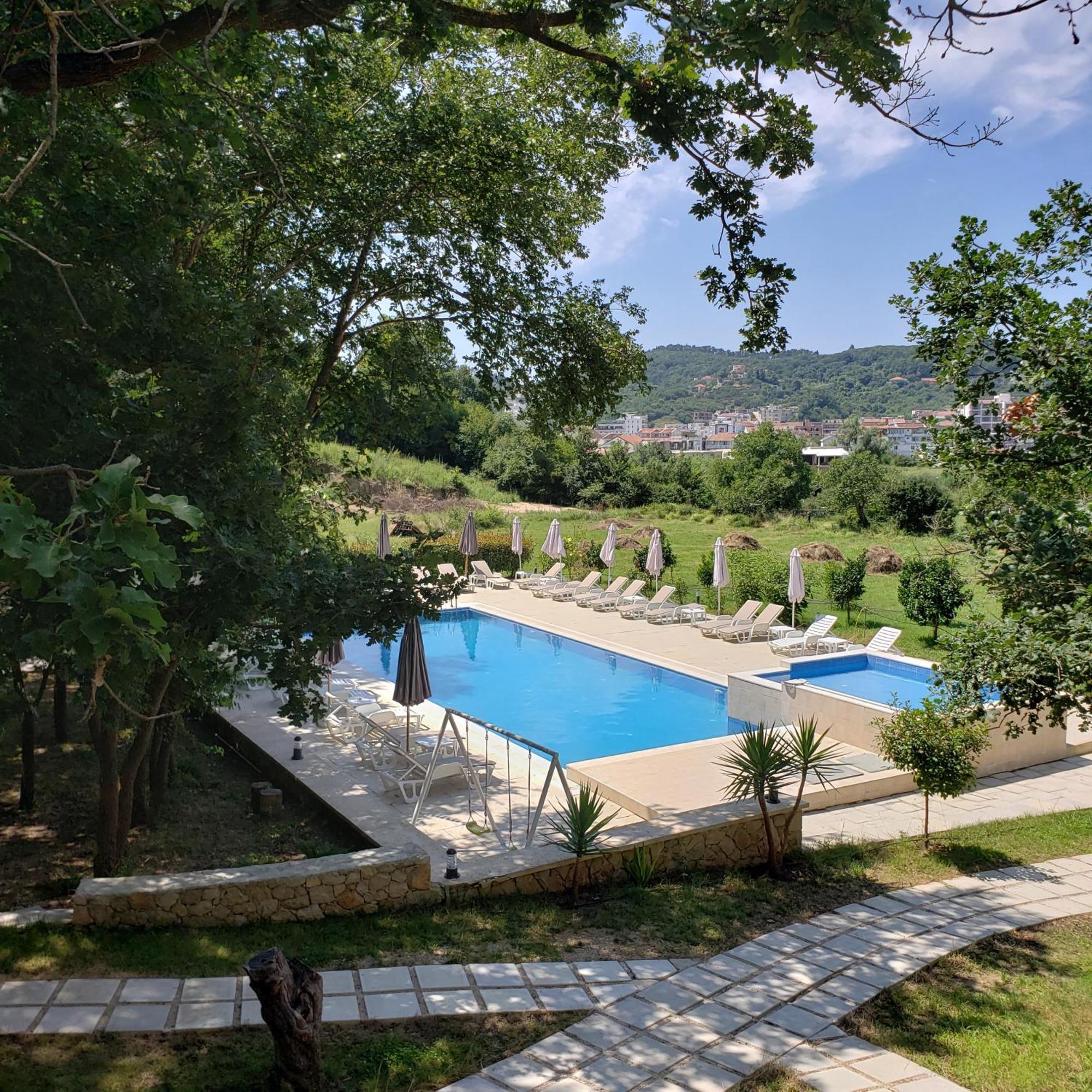 Green Hill Apartments Ούλτσιν Εξωτερικό φωτογραφία