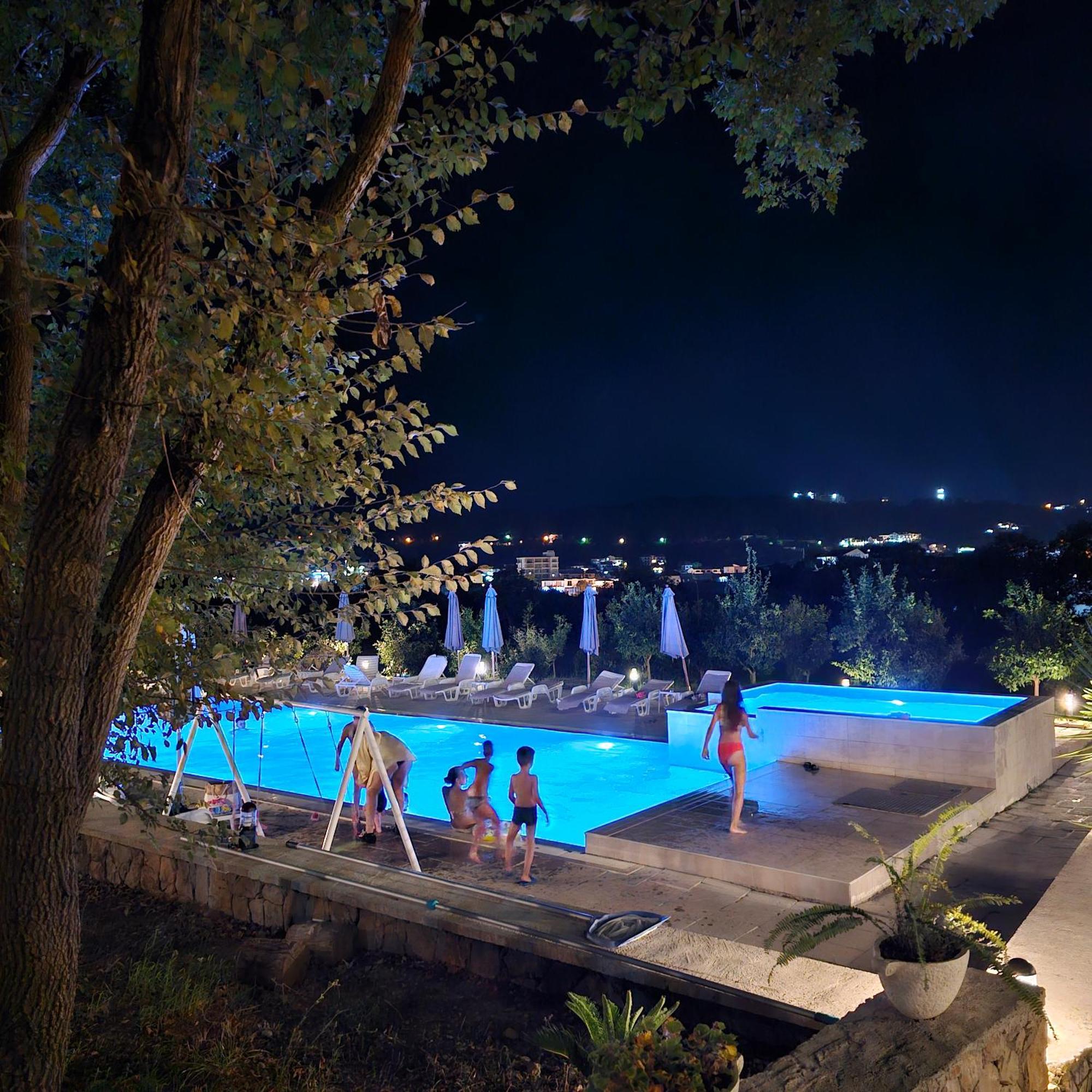 Green Hill Apartments Ούλτσιν Εξωτερικό φωτογραφία