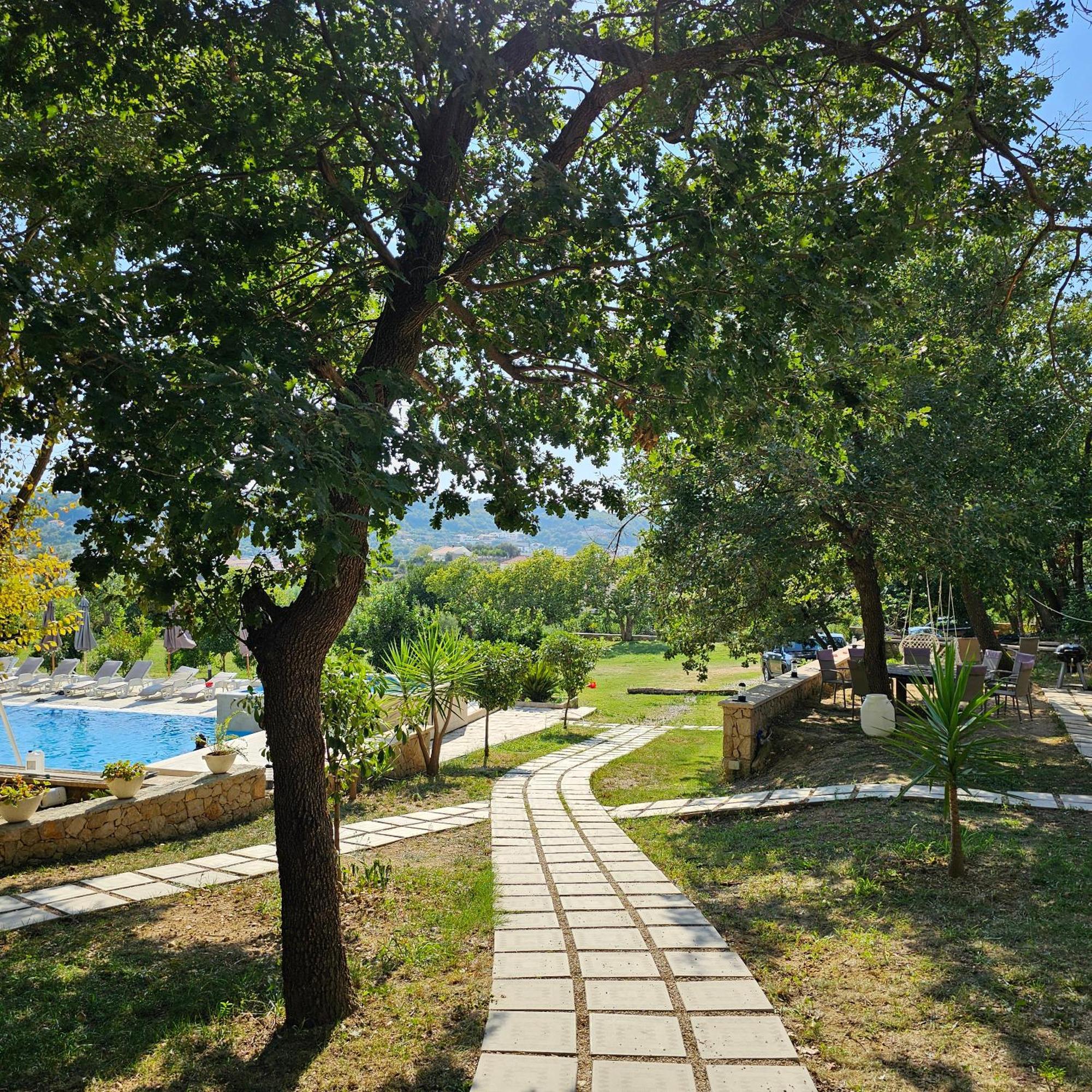 Green Hill Apartments Ούλτσιν Εξωτερικό φωτογραφία